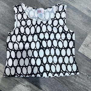 Black and White Graphic Crop Tank Top